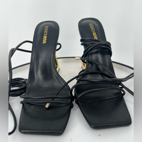 FASHION NOVA STAY‎ WINNING WRAP UP HEELS  IN BLACK GOLD NOVELTY HEELS - Picture 6 of 11